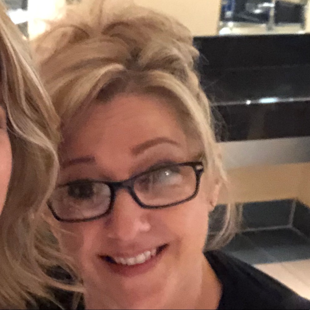 Meet your Posher, Donna
